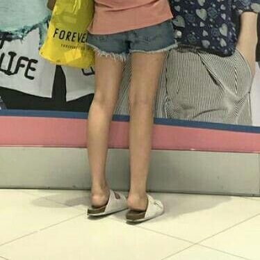 Vn2ZUSEITh48893's profile picture. 