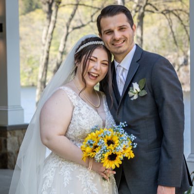 VictoriaTytla's profile picture. Long live all the mountains we moved, I had the time of my life fighting dragons with you💜✨ Born in the month Taylor Swift invented. 🦁♌️