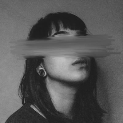 LunaVibesX's profile picture. "Photography takes an instant out of time, altering life by holding it still." 📸