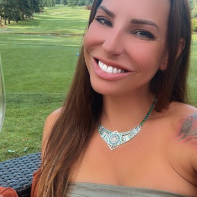 EBG_Jannette's profile picture. Telecom General Contractor, People connector, Snowboard bunny, lover of pink champagne-travel-music & sand between my toes and sun on my face. #alwayssmiling