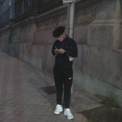 🇨🇴 LLCMO🕊💙 LLDEKO ♥️| TikTok: kevvsyou | Instagram: Kevvsyou | Real Madrid | Florida Gators | Miami Heat | Miami Dolphins | THE ONLY GOOD MAN ALIVE