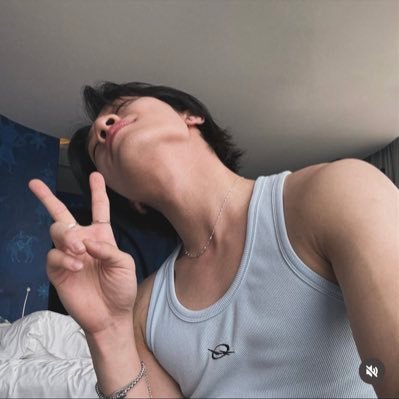 godteajam's profile picture. 멀티 팬덤 ... ★ 🌺🐈‍⬛🍒💉🫧