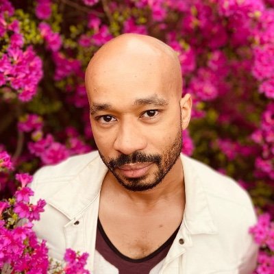 I turn stories into experiences • One half of @cipherprime. • Interactives @phillyinquirer • Opinions my own • He/him • 🇯🇲🇺🇸🏳️🌈