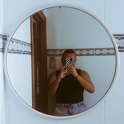 adriさんのプロフィール画像