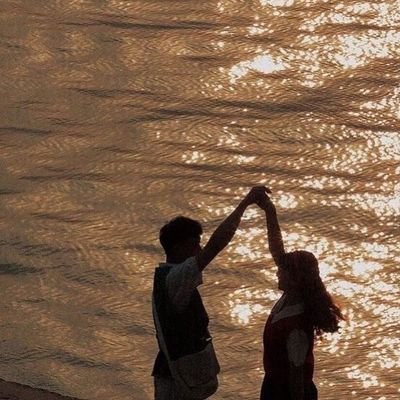 حبه جنه انا عيشت فيها🥺💞
محمود❤
تيا👼💔
جزاره صغننه🔪
ابو بالطو رقيق وصغير🐥
Vet🙆🏻