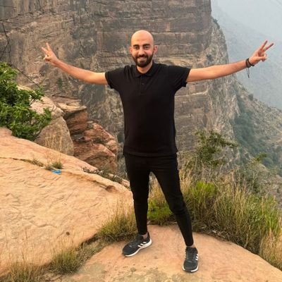سيؤتينا من الغيب احلاه♥️