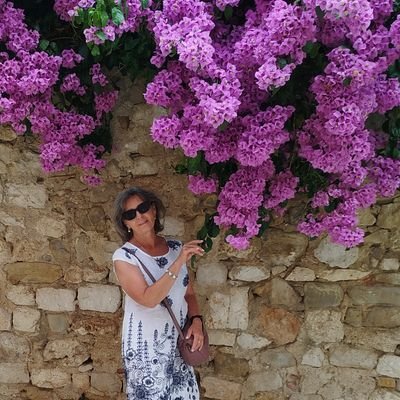 Ewa1064's profile picture. 