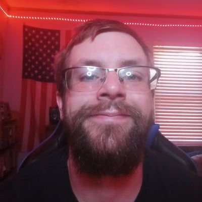 31 | I'm a Gamer that streams on twitch| https://t.co/lqjR0IV1ye