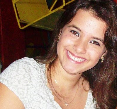 sou daquelas pessoas que nao deseja o mau pra ninguem.Só quero viver a minha vida e ser feliz ao lado de quem eu gosto e mim faz bem