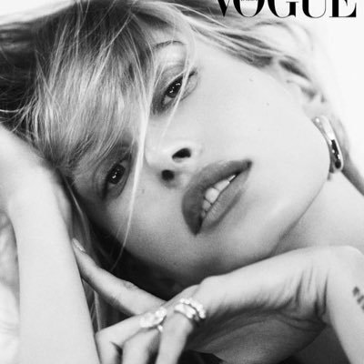 librasavenue's profile picture. ruled by venus ⭐️🪐