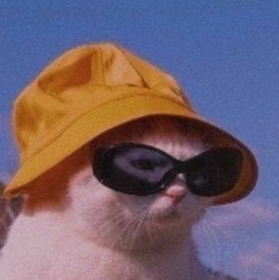 someoneclumsyy's profile picture. 