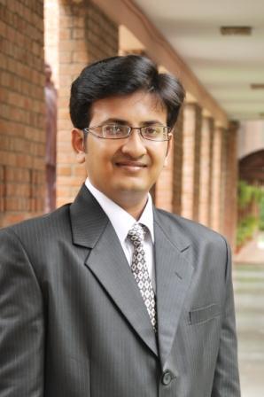 gouravspeak's profile picture. All things Finance @Uni Cards, ex-@CapitalFloat, ex-@GoldmanSachs hedge fund buyside.  All views are personal