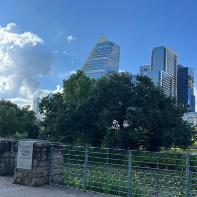 DevonAl81989786's profile picture. NYC born - Texas Raised