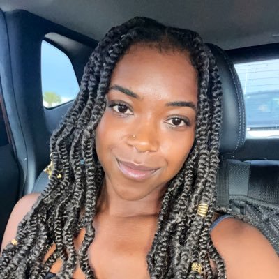 $PrincessMochaXO 🤑sexy nerd 🤓 #GamerGirl 🎮 fitness enthusiast 💪🏽 #contentcreator