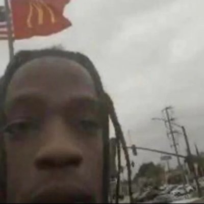 CuzImFranz_'s profile picture. 