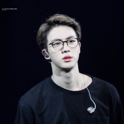 Luvvjin3000's profile picture. Her/She || '95 Liner ☪️ || Running small bussiness👉🏻 @Moonlit_stuff || guys i'm starting to collect Jin pcs again please dm if you have some 🤗