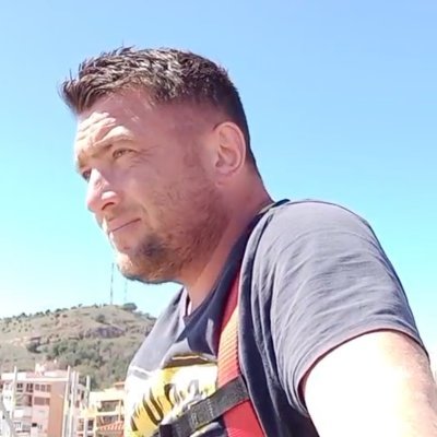 A fun construction worker who likes to enjoy life. Lets to enjoy together! I'm very horny too. I DON'T GIVE APPOINTMENTS AND I DON'T OFFER ANY SEXUAL SERVICES