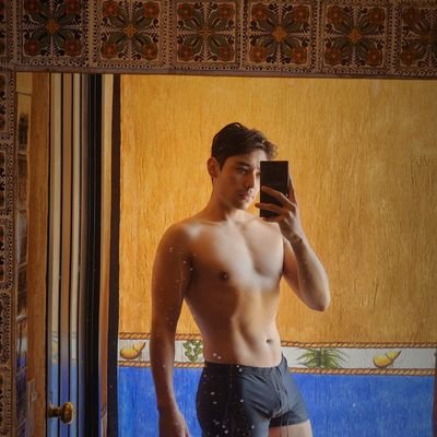 Raul_CoR23's profile picture. Hay un largo camino que recorrer...