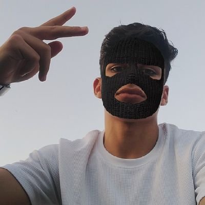 3liElsayed10's profile picture. رَبِّ اجْعَلْنِي مُقِيمَ الصَّلاةِ وَمِن ذُرِّيَّتِي رَبَّنَا وَتَقَبَّلْ دُعَاء