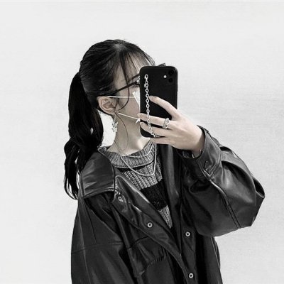 裏垢。売り子。気に入ったらdm送ってる▶https://t.co/uzi6UnKqiT