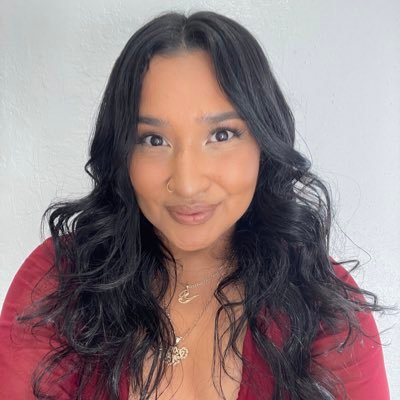🥰lover. certified life & somatic coach. 🫶🏽Chronically Healing Virtual Support Group 4th Thursday of the month 🦋#PayItForward ✨ WATCH MY TED TALK🌹