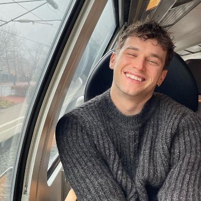 niicfolk's profile picture. long story short, i didn't survived • ele/dele 🇵🇸