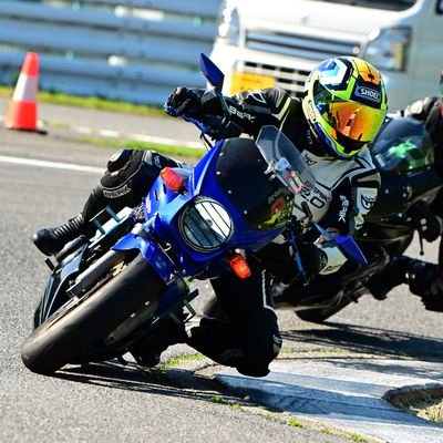 リターン勢
HONDA HORNET250
HONDA CBR250RR
YAMAHA TW200
元道東AE86民 2020〜西三河250バイク民
零戦理論
ワインディングと砂利道と幸田サーキット1年生
三河RIDERSメンバー募集中
#バイク好きと繋がりたい
無言フォローOK
