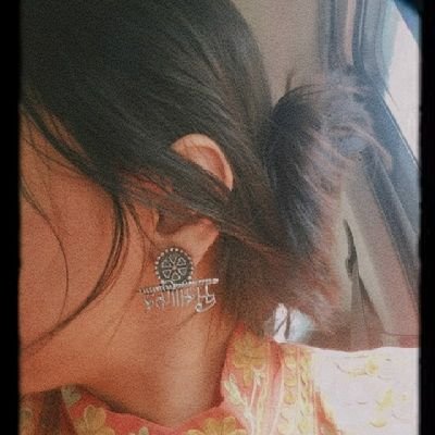 tickooshubra's profile picture. 🍁Kashmiri Pandit, Artist !!!