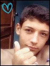 palavras nao podem expressar o qe sinto em meu coraçao,pode o sol escurecer e a terra extremecer eu nao vou te deixar senhor,DEUS da minha vida fika comigo...