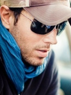 vivAnandRiDerz's profile picture. A Man Can Make A Money But A Money Can't Make A Man ! :)
KEEP STUNTING