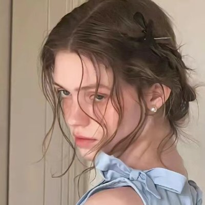 MaarBelieber29's profile picture. 