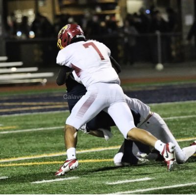 CHS 26’ | 🏈🏃| 6’1, 220 lbs | RB/ATH | #7 | Email: alcantarkike@icloud.com OR hernandezmayra18@yahoo.com NCAA ID: 2406332887