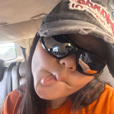 emcelapco's profile picture. wassup