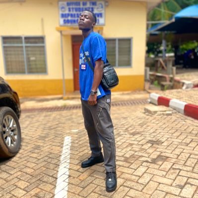 Follow me for a quick follow 🔙 its real💪❤❤.. A voiceover Artist. Die hard Manchester United Fan. My blood is Red #GGMU🔥🔥