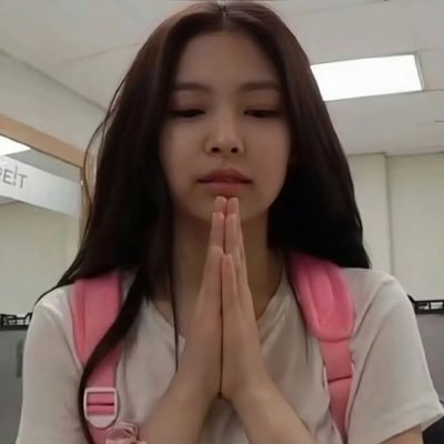 @jennierubyjane