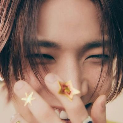 wehttam0000000's profile picture. Kpop stan✨🎸