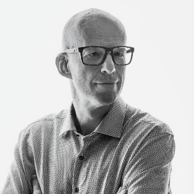 Marketing Manager i HeroCamper, vægttaber og ultrarunner-aspirant.