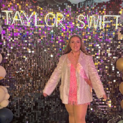rep room pre-show 15/6/18 // Eras Tour - Tampa x1, Edinburgh x3, London x2
