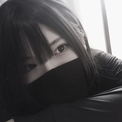 yanbi733583's profile picture. 