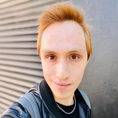 HenryLefranc's profile picture. 🇲🇽🇺🇸 A veces escribo. El arte entre otras cosas es mi pasión. Intentado cosas nuevas. ❤️🎭🎬🎸🎤Contacto: henry_lefranc@hotmail.com    TikTok: @henrylefranc