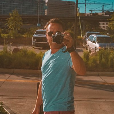 Resident Creative and Technical Director, BLUEBARN. Sound designer, sports fan, travel lover, and non-fiction junkie. RWCMD ‘01. Opinions are my own. He/Him/His