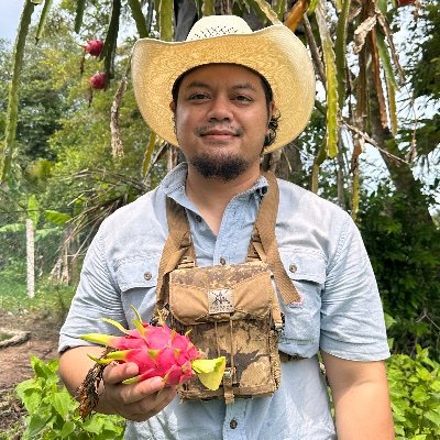 ph.d candidate, Fulbright, science, wildlife, ecology, conservation, views my own. find me @ bluesky: https://t.co/l0ooiEZPIJ
