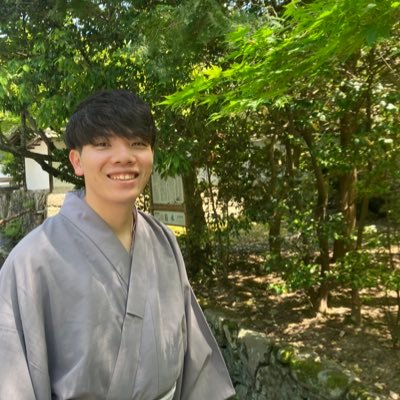 big_aviator's profile picture. 関西学院大学(社会学)→東京大学大学院(教育学)→都内のデータサイエンティスト & JKK