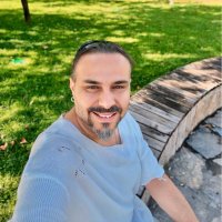 mesut (@efepancu) 's Twitter Profile
