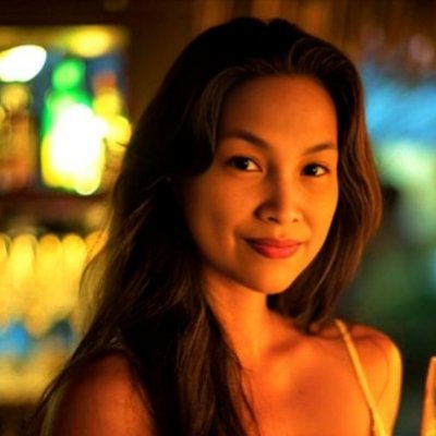 #WomanWriter, indie, eParksCreates,Noelle Arroyo author, Bull sun, INFP-a, neurodivergent 👊💖