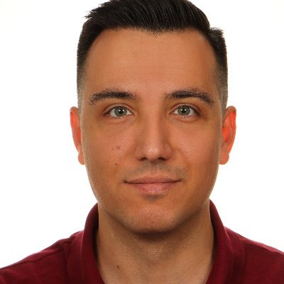 Gamingowy ex-dziennikarz & red. nacz., BizDev @GOGcom, autor książki