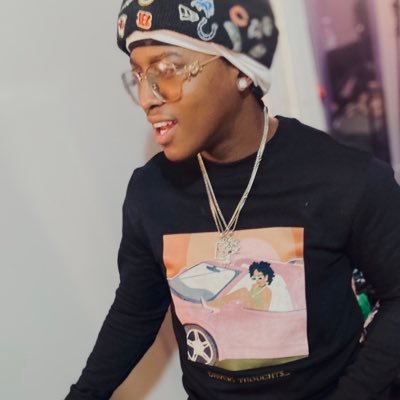 MMackage's profile picture. from the X  NYC