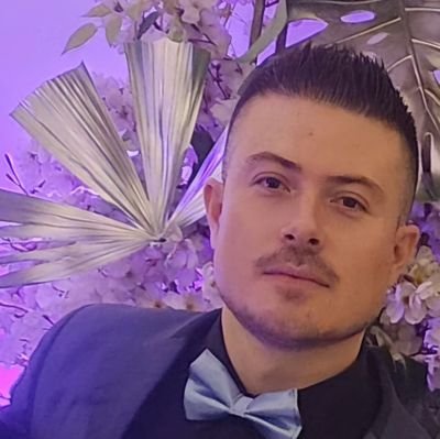 Alex_giraldoc's profile picture. Trader 📈 |Soñador 💭| Emprendedor 💻|Amante de la naturaleza y viajar 🧭 |Negocios📊|Dios siempre conmigo.