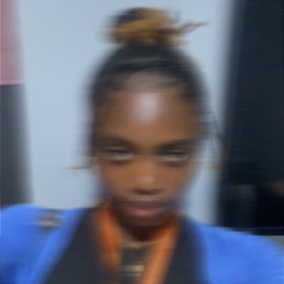 Remyychan's profile picture. Books. I solemnly swear I’m up to no good🪄 feminist.