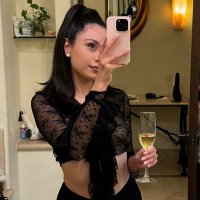 vv (@viviannevee) 's Twitter Profile Photo vv (@viviannevee) 's Twitter Profile Photo
